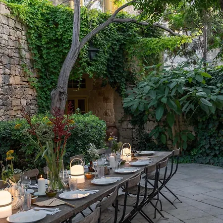 Vila Casa San Rocco - Luxurious Grand 18th C. Palace With Gardens & Pool Hal Ghaxiak