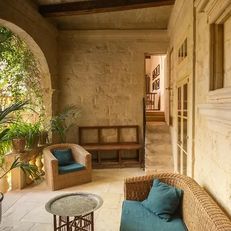 Vila Casa San Rocco - Luxurious Grand 18th C. Palace With Gardens & Pool Hal Ghaxiak