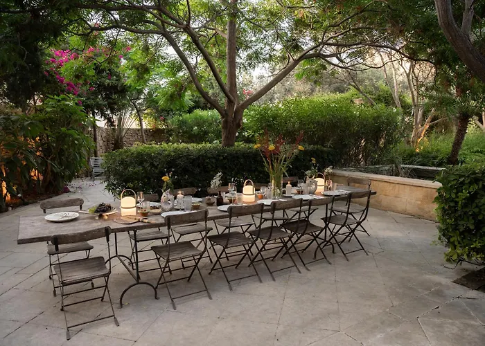 Casa San Rocco - Luxurious Grand 18th C. Palace With Gardens & Pool Villa Hal Ghaxiak