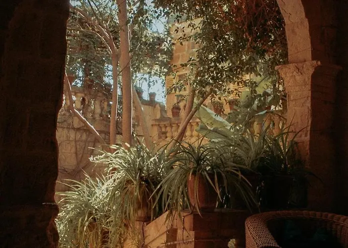 Villa Casa San Rocco - Luxurious Grand 18th C. Palace With Gardens & Pool