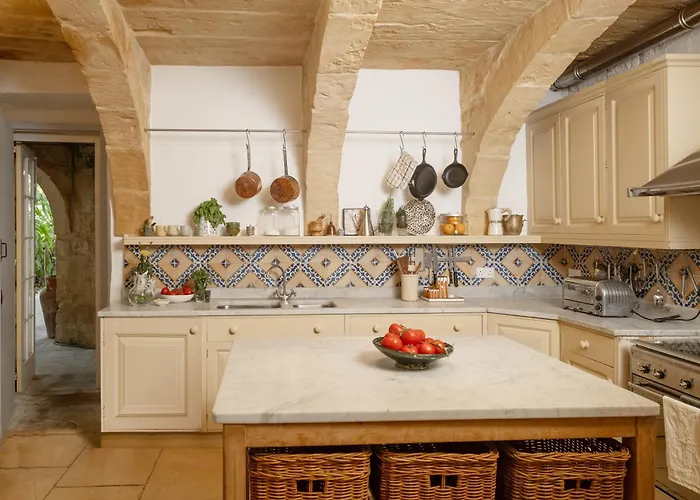 Casa San Rocco - Luxurious Grand 18th C. Palace With Gardens & Pool Villa *