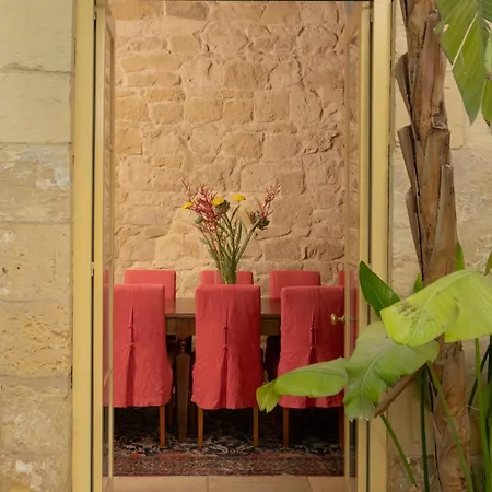 Villa Casa San Rocco - Luxurious Grand 18th C. Palace With Gardens & Pool