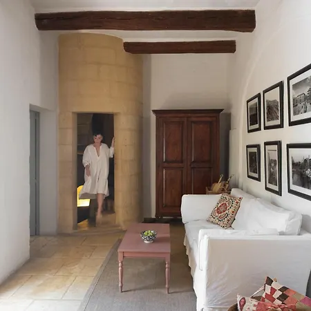 Casa San Rocco - Luxurious Grand 18th C. Palace With Gardens & Pool Villa