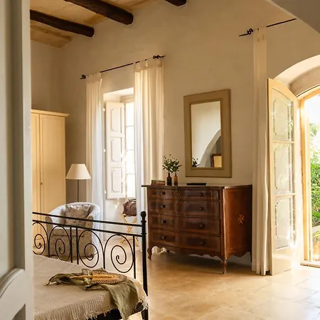 Villa Casa San Rocco - Luxurious Grand 18th C. Palace With Gardens & Pool