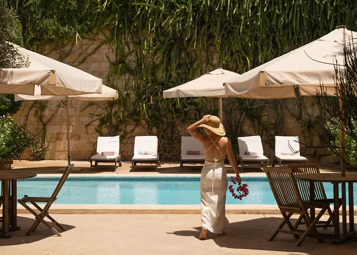 Casa San Rocco - Luxurious Grand 18th C. Palace With Gardens & Pool